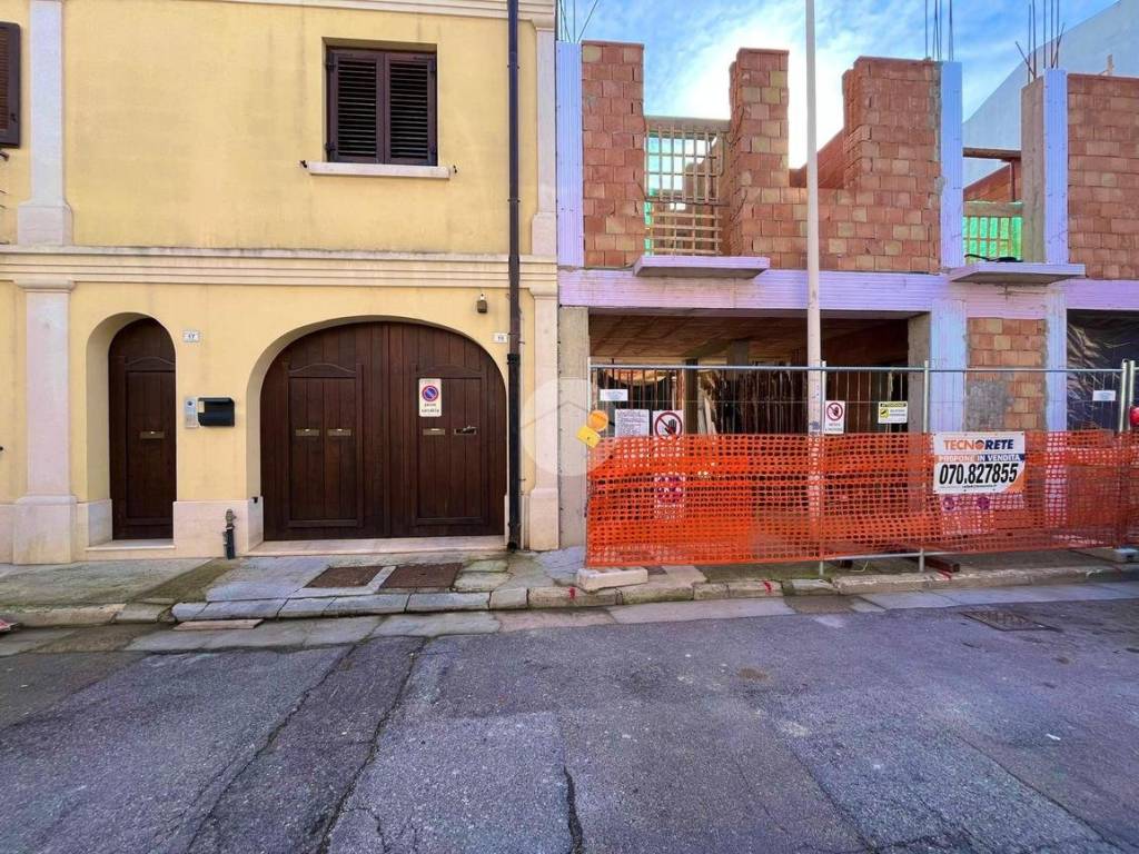 Appartamento a Quartu sant'elena in Via E. Fieramosca, 25 - Foto 2