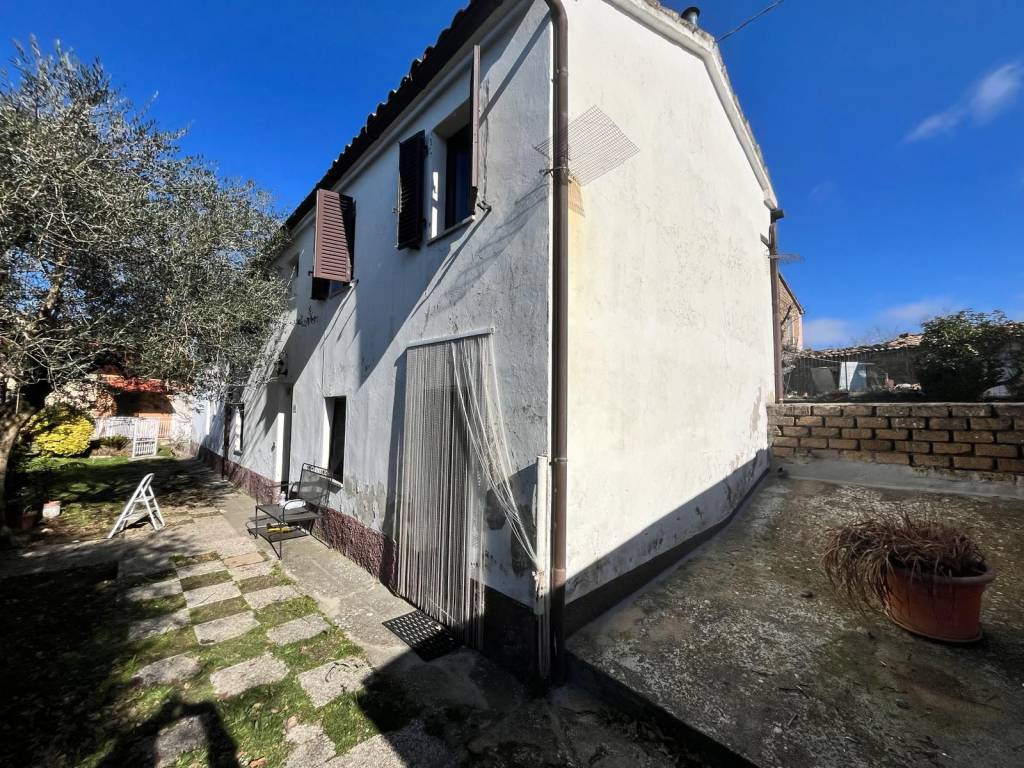 Rustico / casale a Sorano in Strada Provinciale Montebuono, 23 - Foto 3