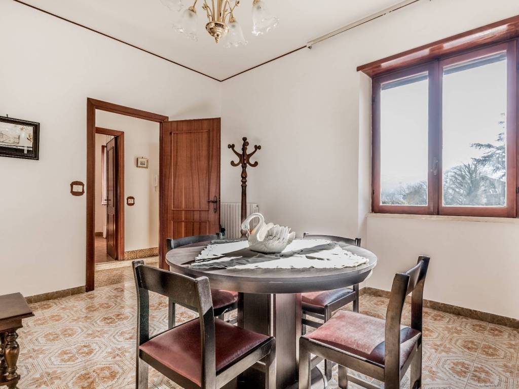 Appartamento a Sezze in Via Melogrosso - Foto 3