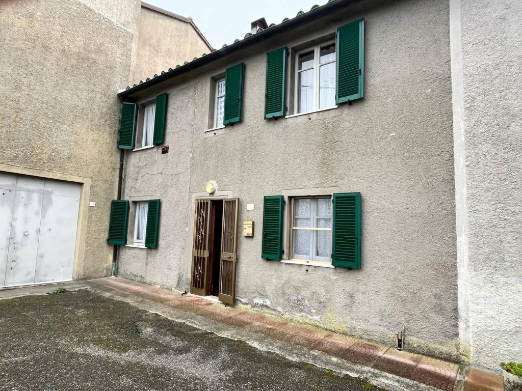 Appartamento a Sorano in Via Guglielmo Oberdan, 9 - Foto 2