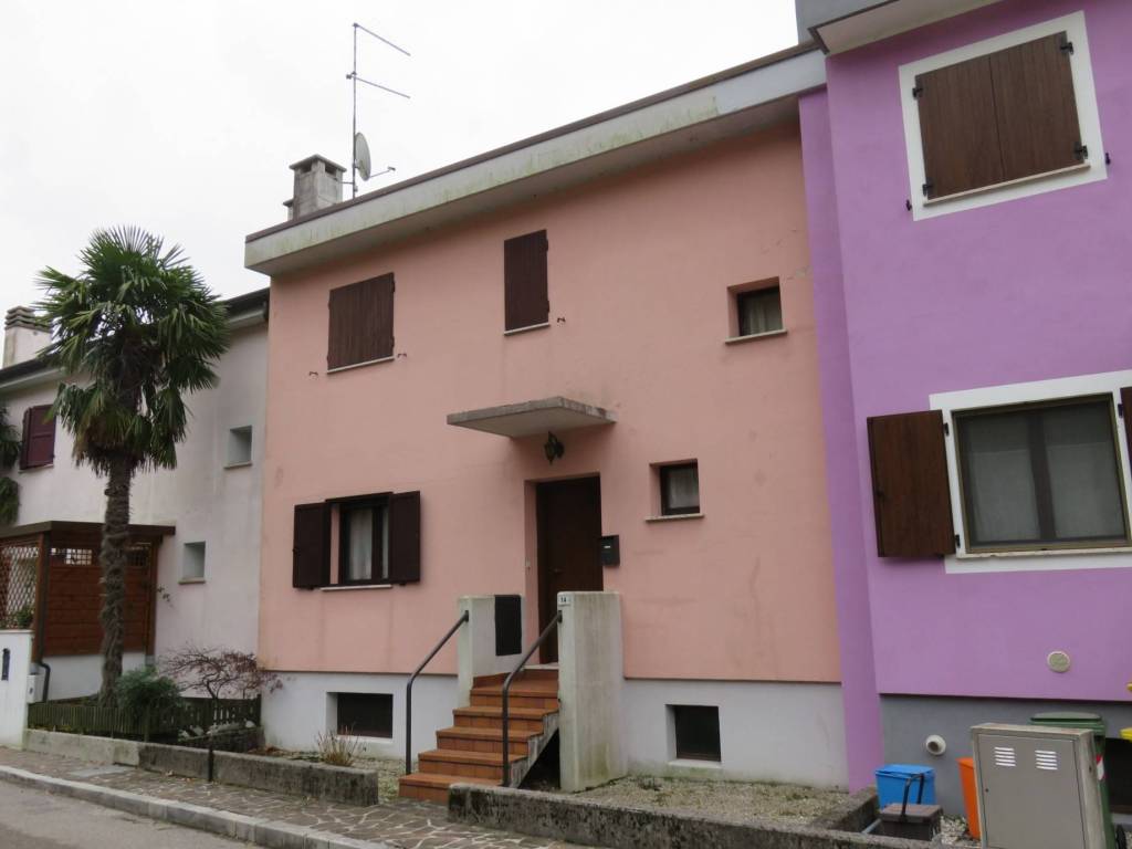 Villetta a schiera a Bordano in Via Pioverno, 14 - Foto 2