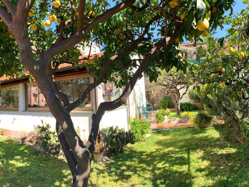 Villa a Imperia in Via Cesare Battisti, 150 - Foto 5