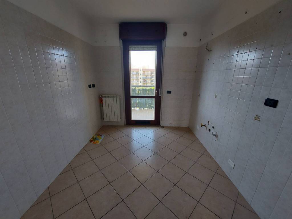 Appartamento a Taranto in Via Attica, 30 - Foto 4