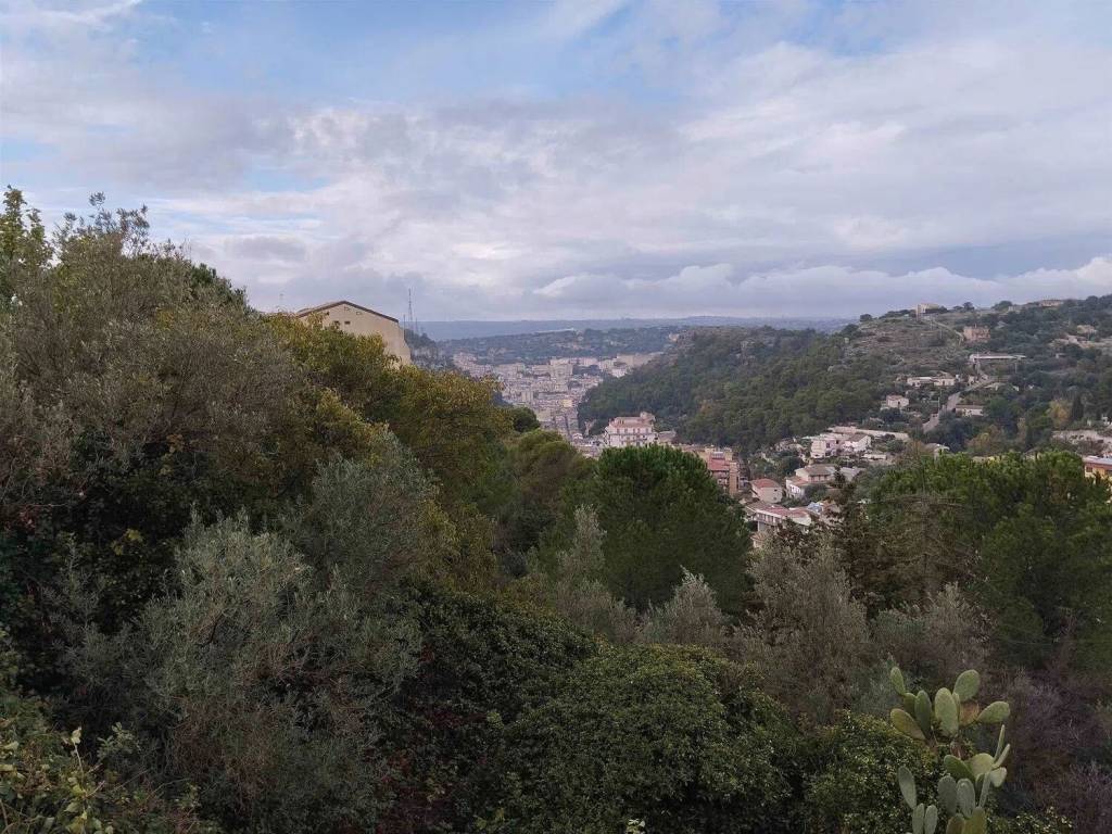 Villa a Modica in Via Cozzo Rotondo S.N.C. - Foto 5