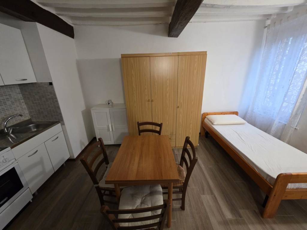 Appartamento a Parma in Strada Massimo d'Azeglio - Foto 4