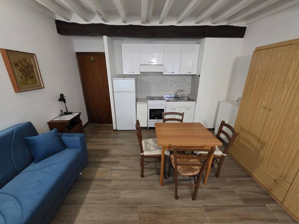Appartamento a Parma in Strada Massimo d'Azeglio - Foto 5