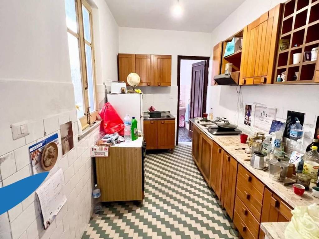 Palazzo / stabile a Palermo in Via PARTANNA MONDELLO, 139 - Foto 4