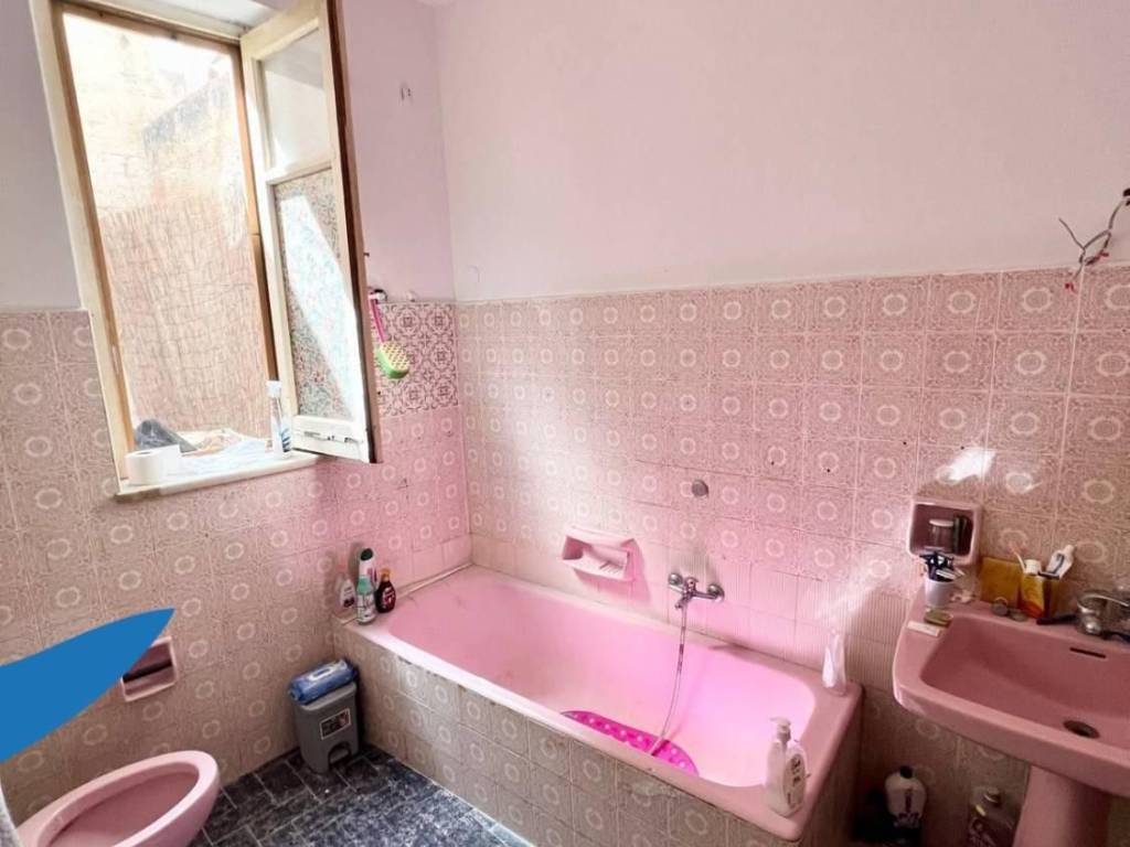 Palazzo / stabile a Palermo in Via PARTANNA MONDELLO, 139 - Foto 5