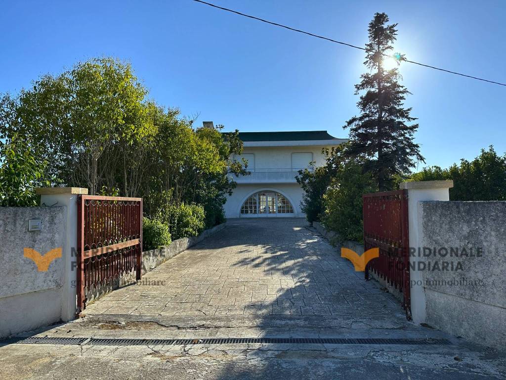 Villa a Matino in Strada Vicinale Pozze - Foto 2