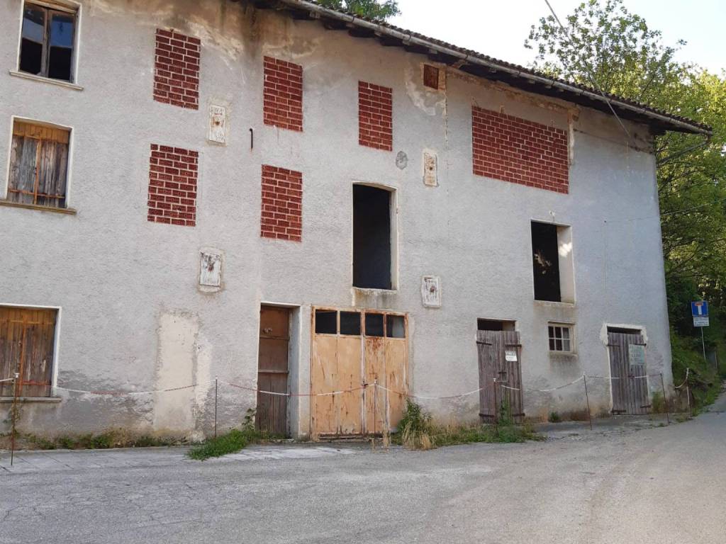 Rustico / casale a Attimis in Località Borgo Faris, 54 - Foto 2