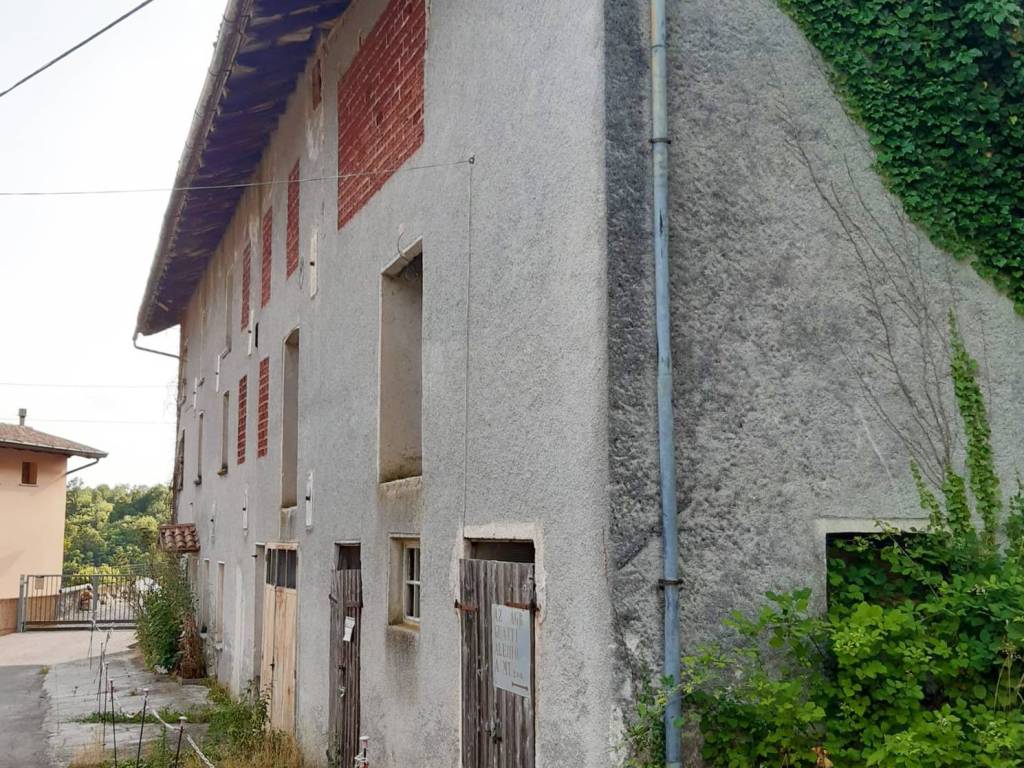 Rustico / casale a Attimis in Località Borgo Faris, 54 - Foto 3