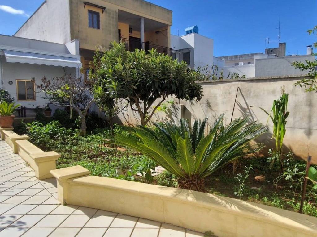 Villa a Monteroni di lecce in Via Tripoli, 29 - Foto 2