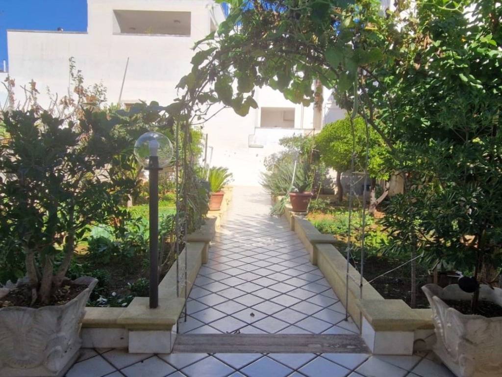 Villa a Monteroni di lecce in Via Tripoli, 29 - Foto 4