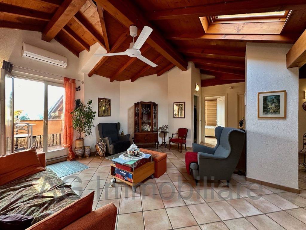 Attico / mansarda a Verbania in Via Fiume, 2 - Foto 3