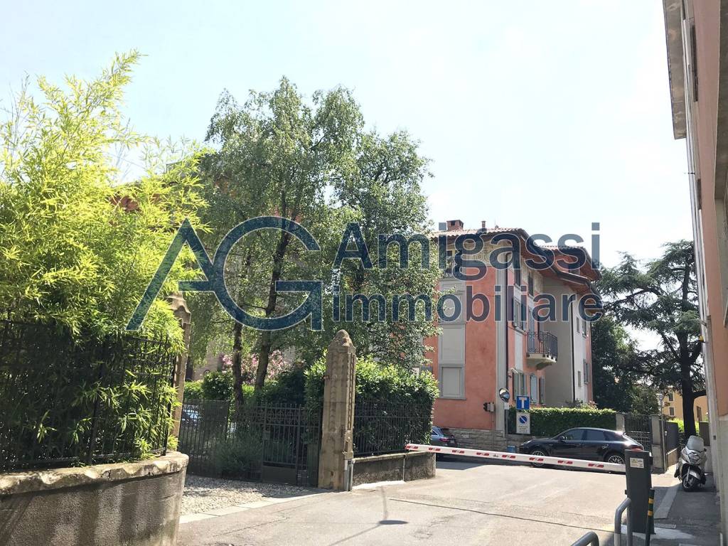 Appartamento a Bergamo in Via Angelo Mazzi - Foto 5