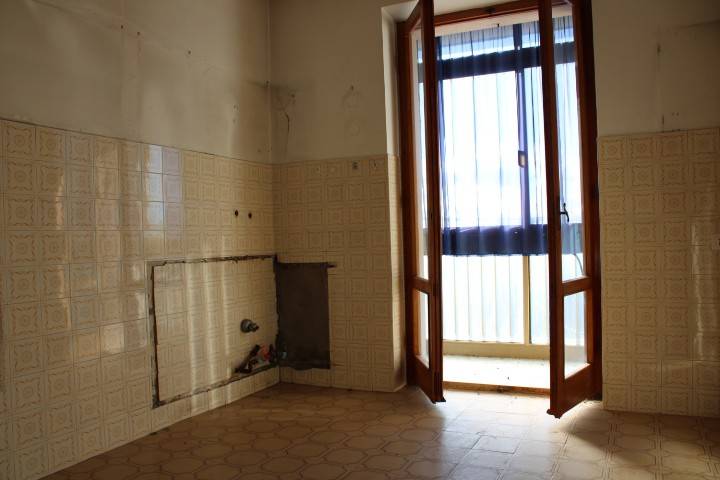 Appartamento a Castell'azzara in Via Aldobrandeschi - Foto 2