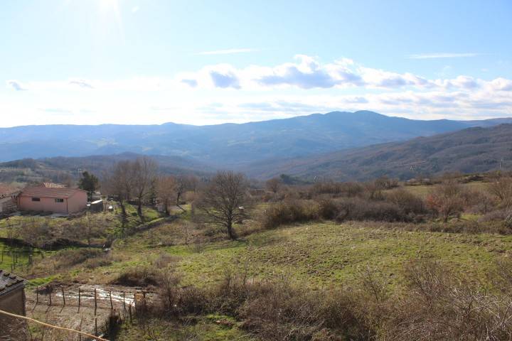 Appartamento a Castell'azzara in Via Aldobrandeschi - Foto 3