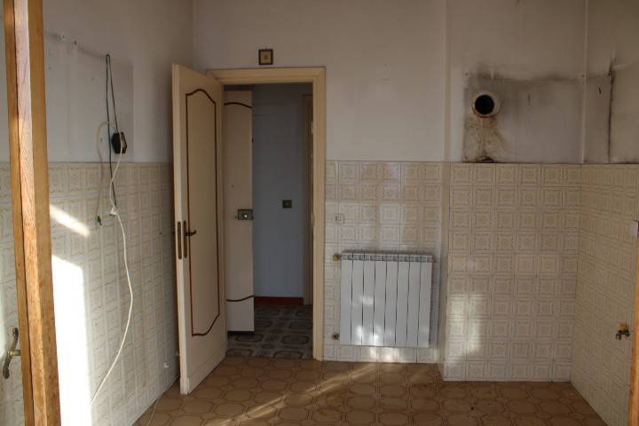 Appartamento a Castell'azzara in Via Aldobrandeschi - Foto 4