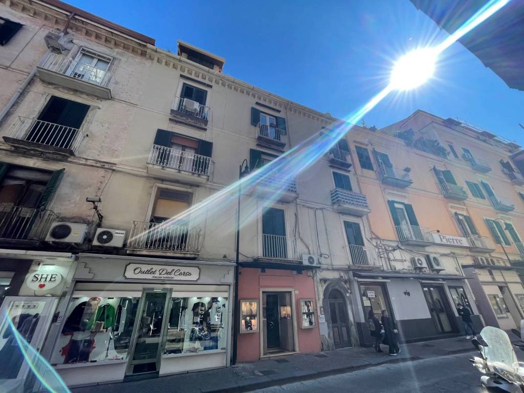 Appartamento a Castellammare di stabia in Corso Vittorio Emanuele, 32 - Foto 2