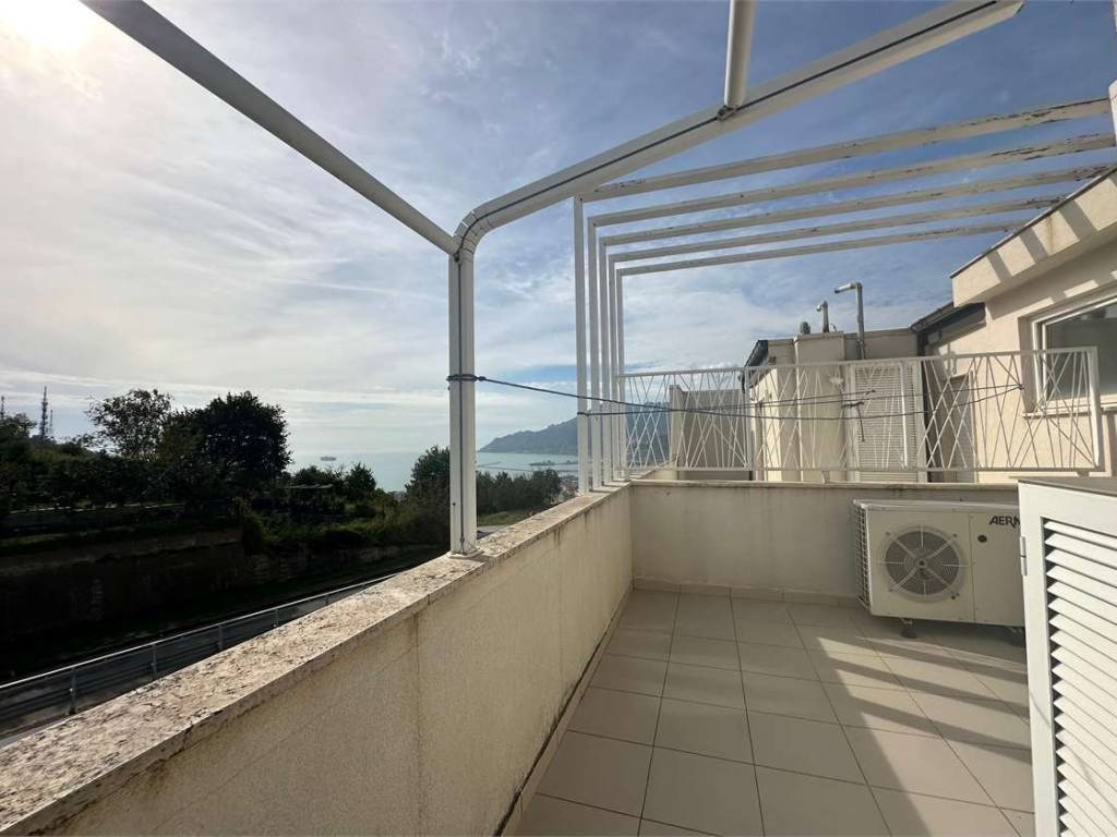 Attico / mansarda a Salerno in via panoramica , 25 - Foto 2