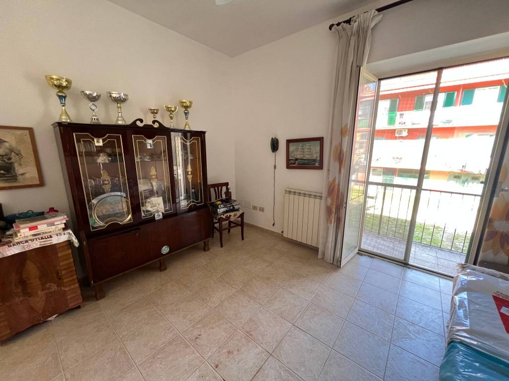 Appartamento a Fiumicino in Viale di Porto - Foto 2