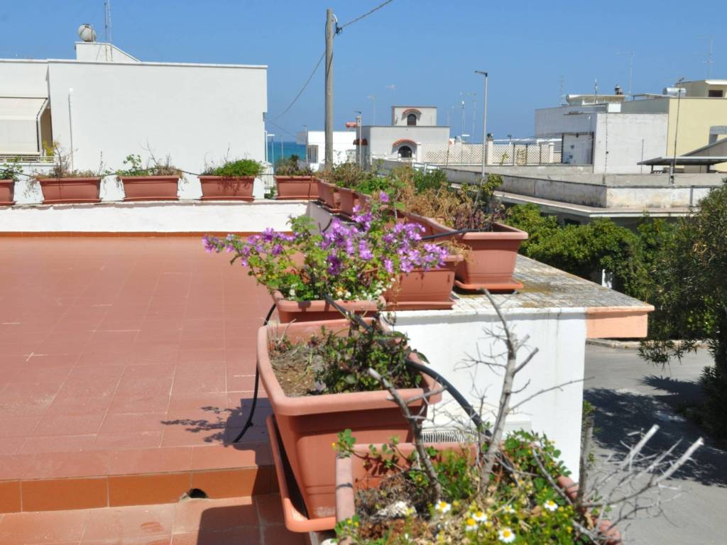 Casa indipendente a Carovigno in Via Giove, 30 - Foto 3