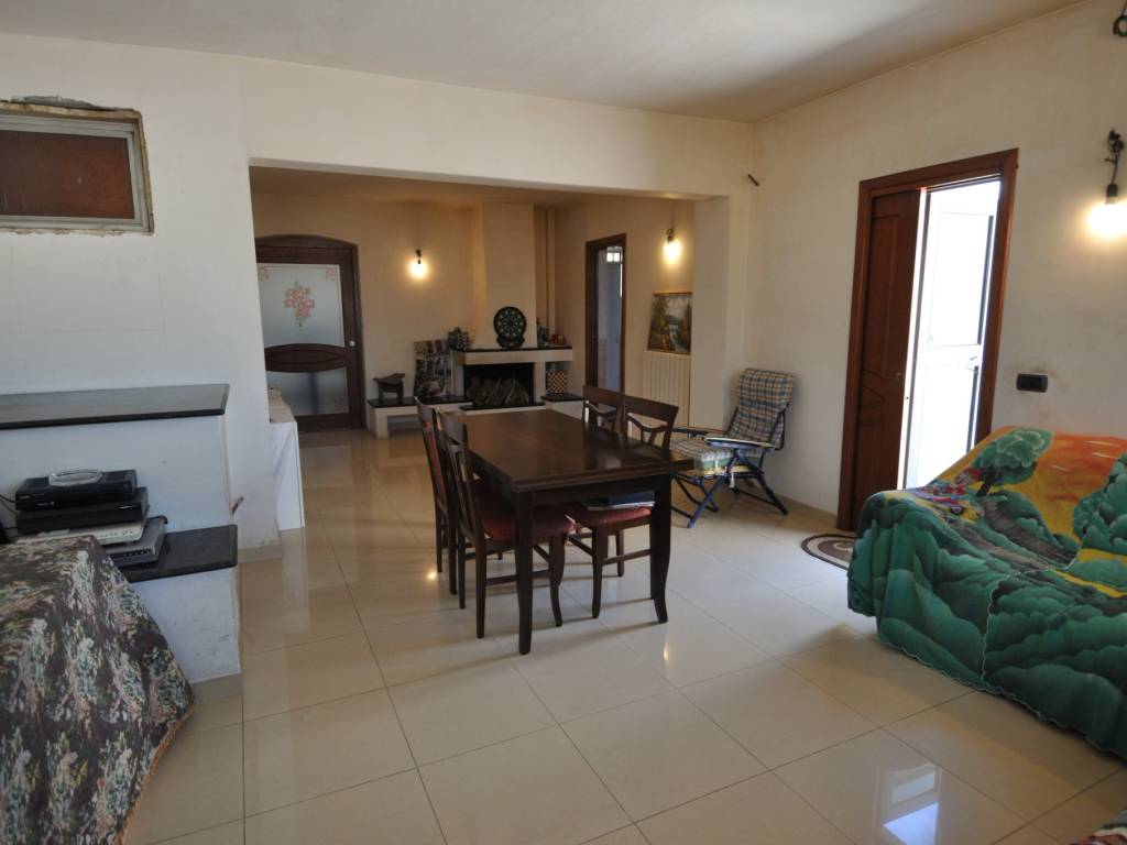 Appartamento a San vito dei normanni in Via San Donato, 173 - Foto 2