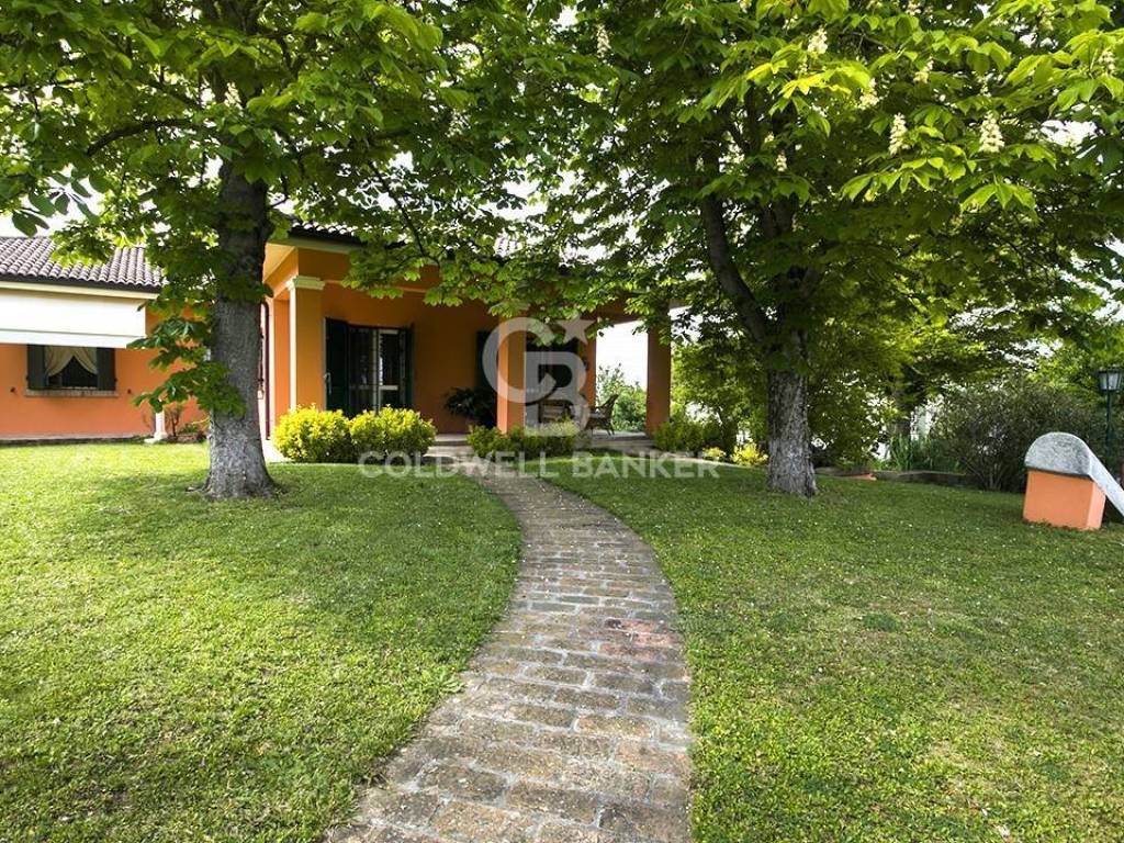 Villa a Castelvetro di modena in Via Sapiana - Foto 2