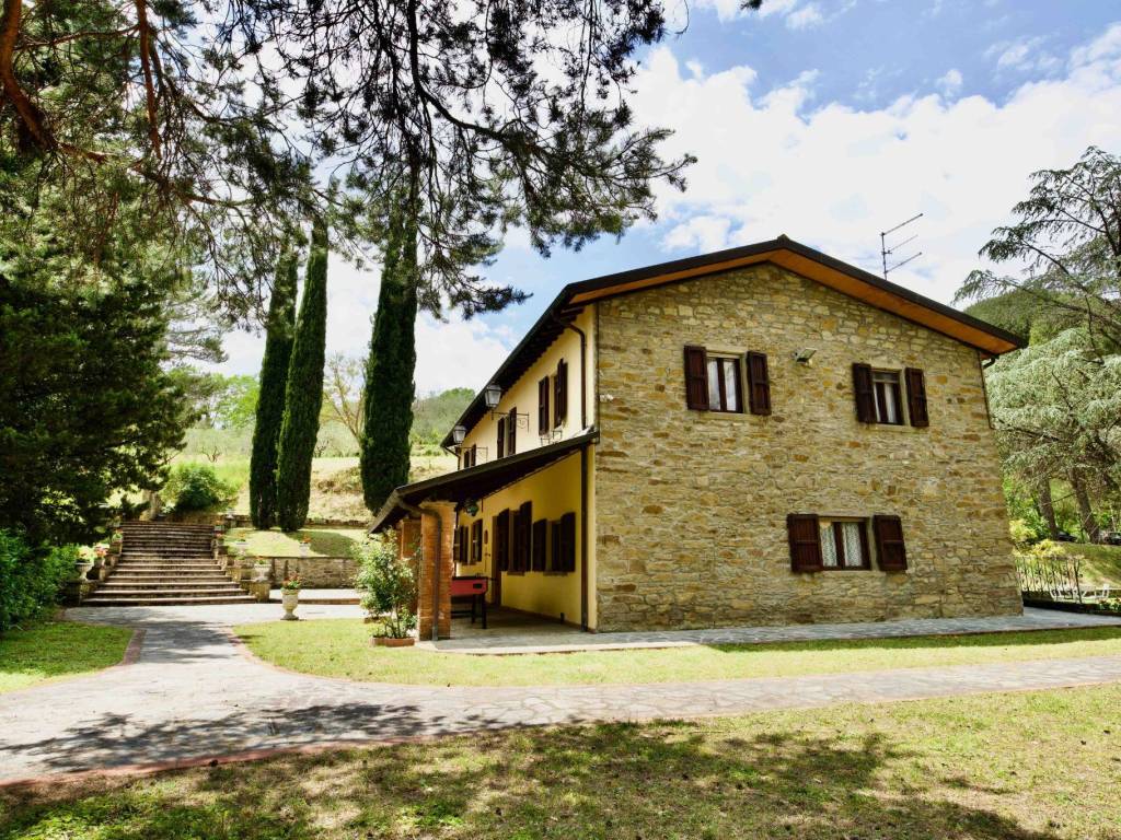 Villa a Capolona in Località Le Carraie, 133 - Foto 2