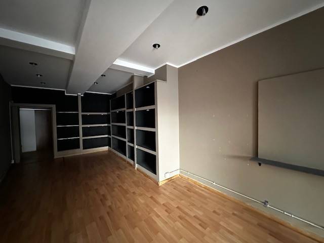 Immobile a Borgomanero in Corso Giuseppe Garibaldi - Foto 2