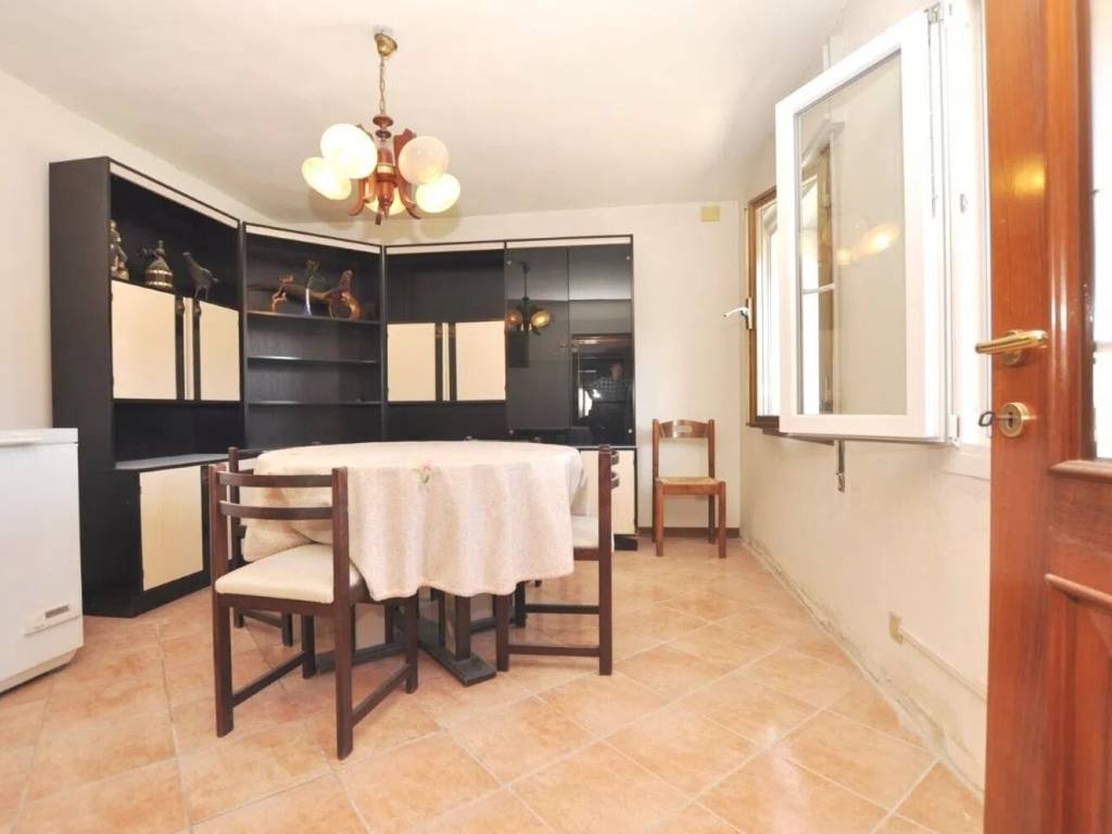 Villa a Santa lucia di piave in Via Vittorio Alfieri - Foto 5