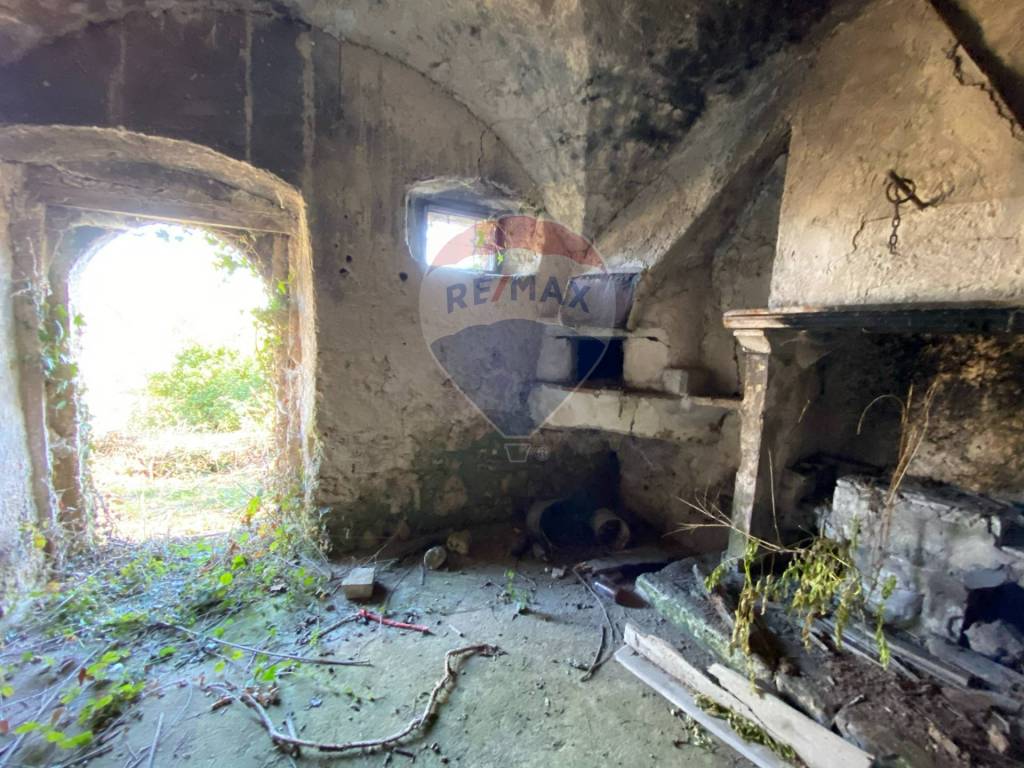 Rustico / casale a Rocchetta a volturno in Strada comunale di Grotte Palombo, 1 - Foto 5