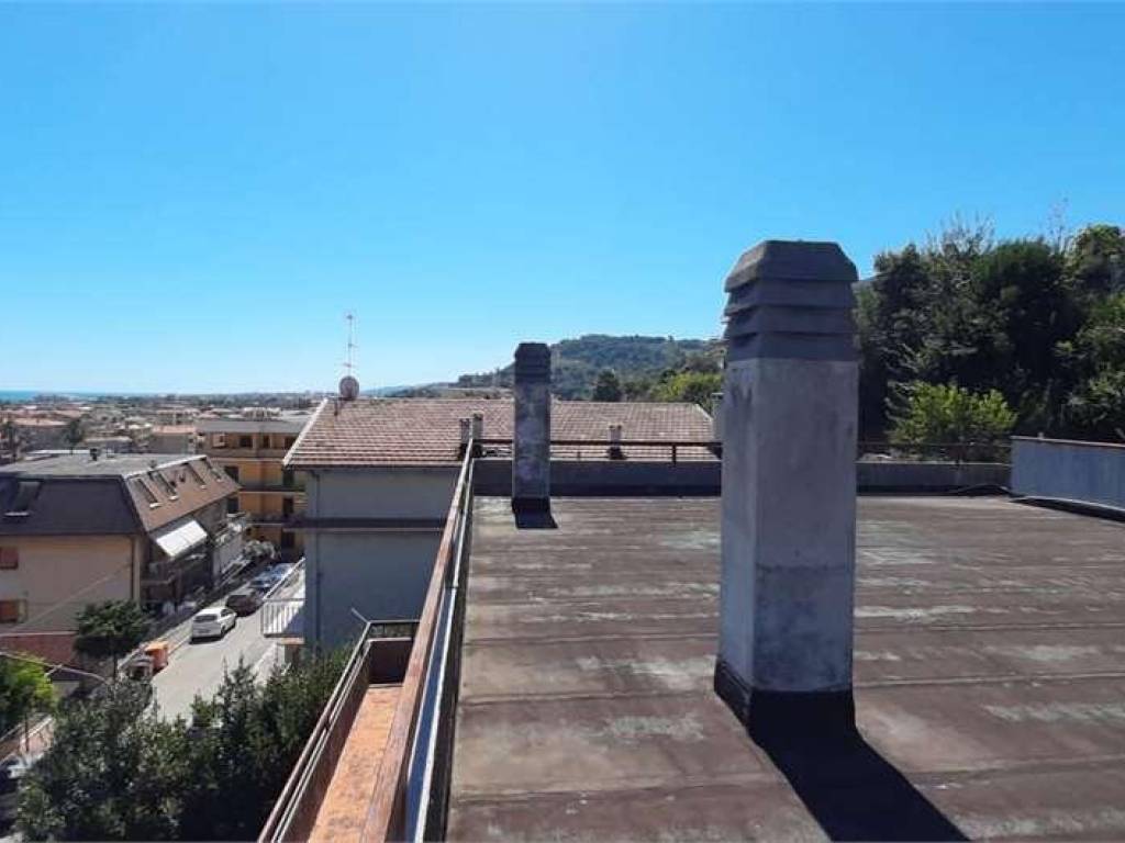 Villa a Grottammare in Via Ballestra - Foto 2