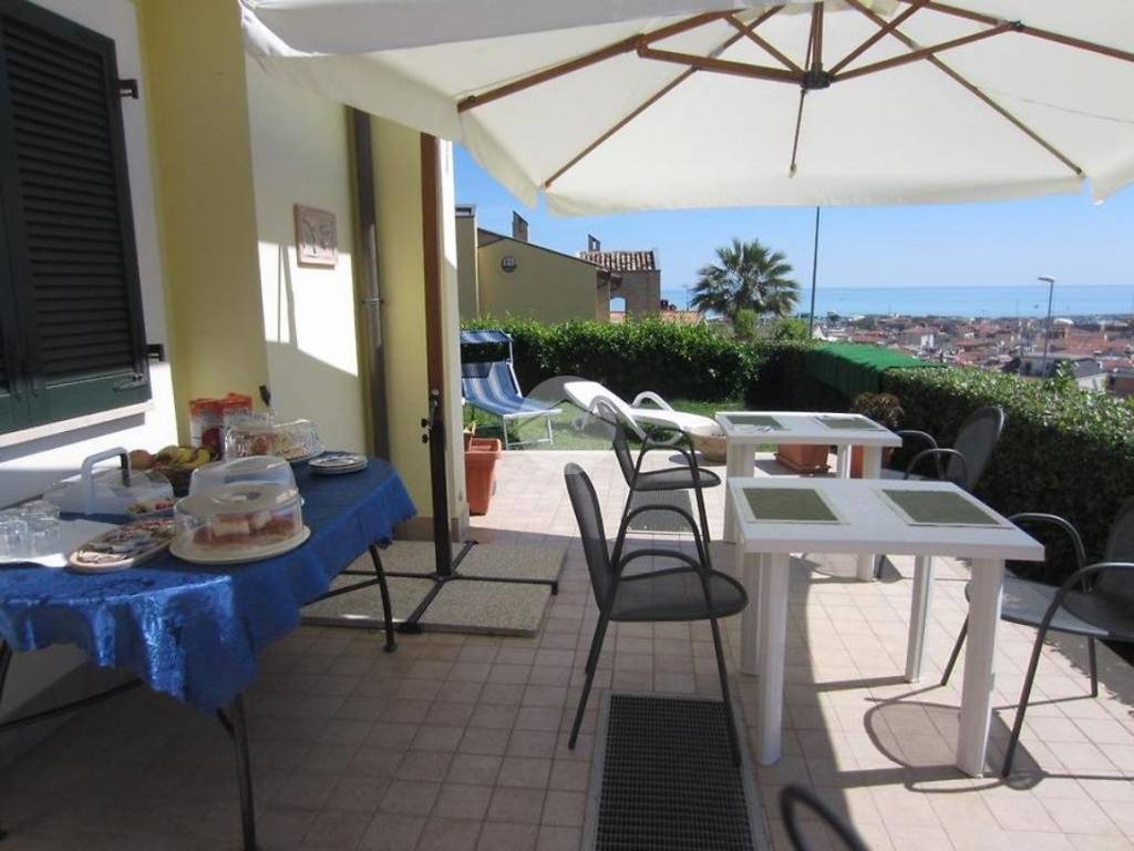 Villa a San benedetto del tronto in Via Copernico, 34 - Foto 3