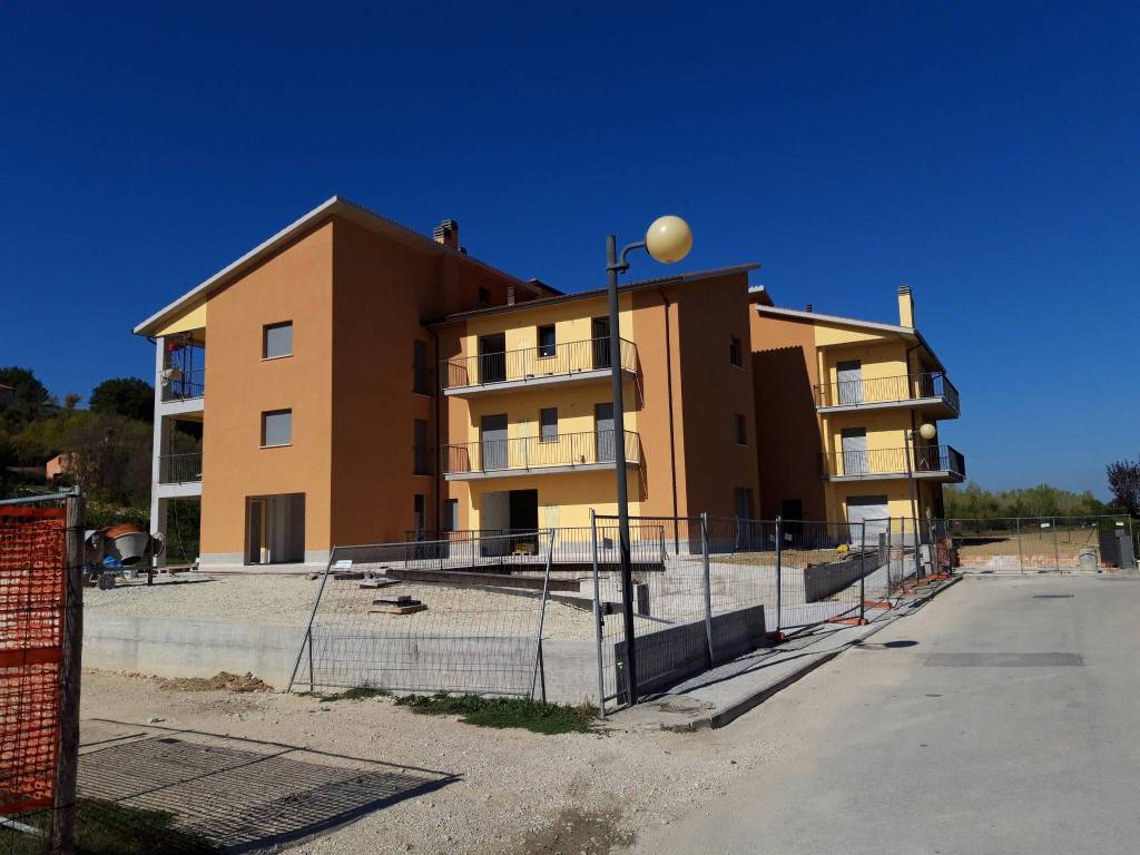 Palazzo / stabile a Castel ritaldi in Castel Ritaldi - Foto 2