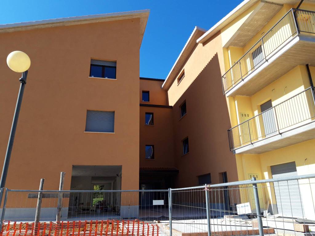 Palazzo / stabile a Castel ritaldi in Castel Ritaldi - Foto 3