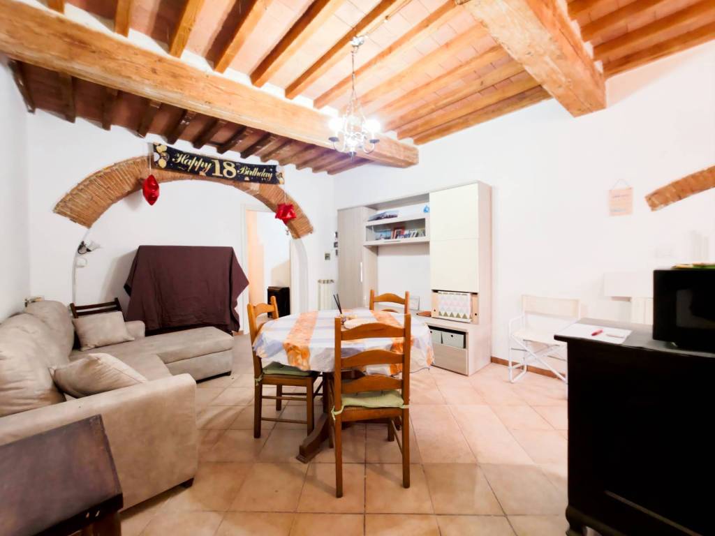 Appartamento a Livorno in Via De Larderel - Foto 3