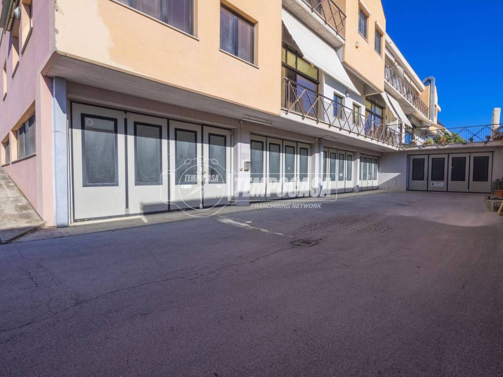 Immobile a Corridonia in Via Enrico Mattei - Foto 3