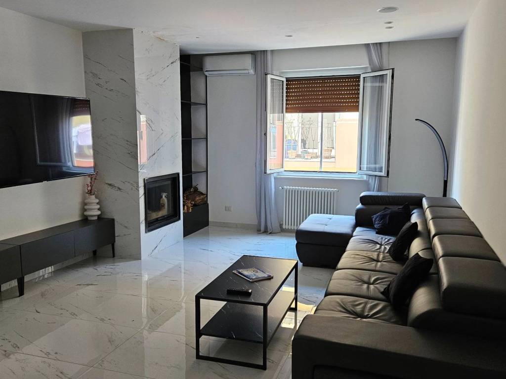 Appartamento a Reggio calabria in Traversa Basile, 8 - Foto 2