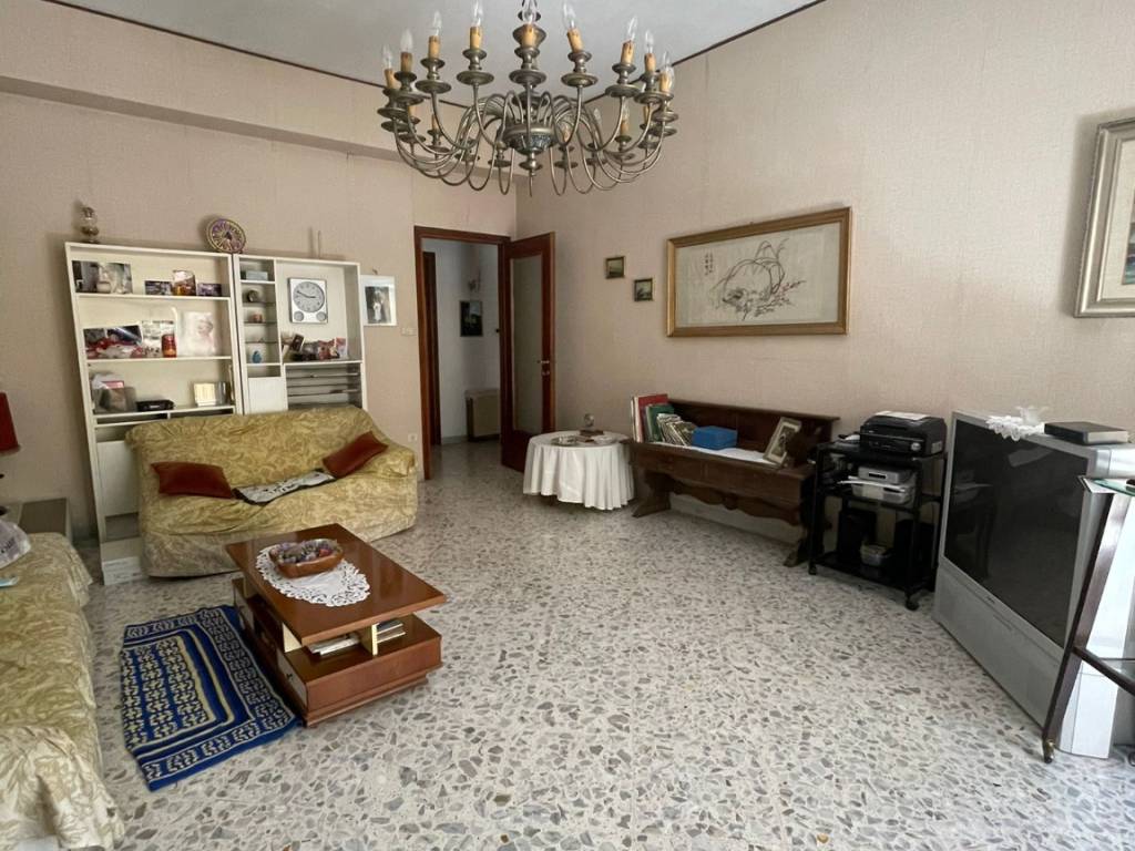 Appartamento a Salerno in Via Trento - Foto 3