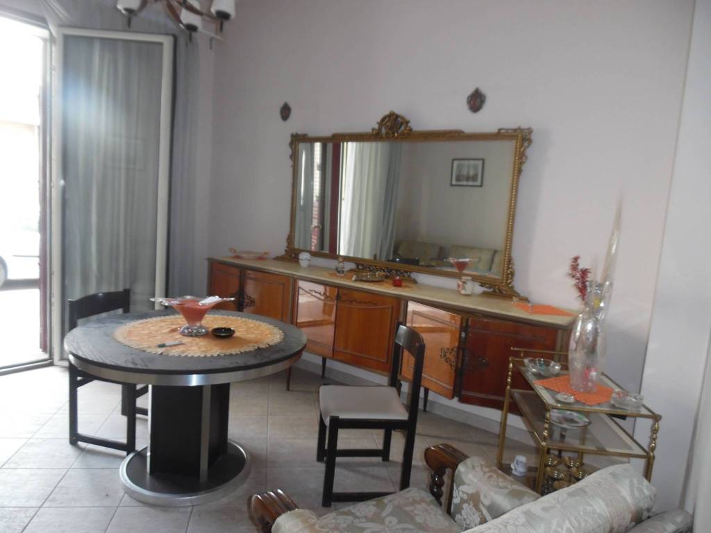Palazzo / stabile a Floridia - Foto 4