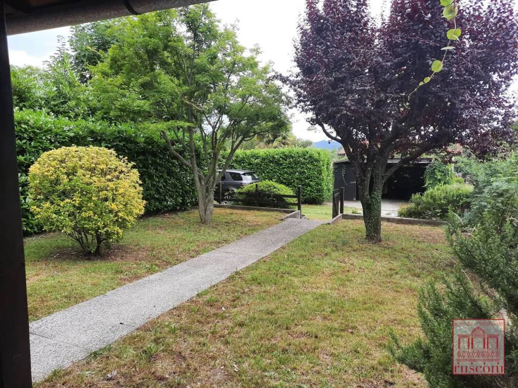 Villa a Cavasso nuovo in Via Martiri Della Libertà, 31 - Foto 2