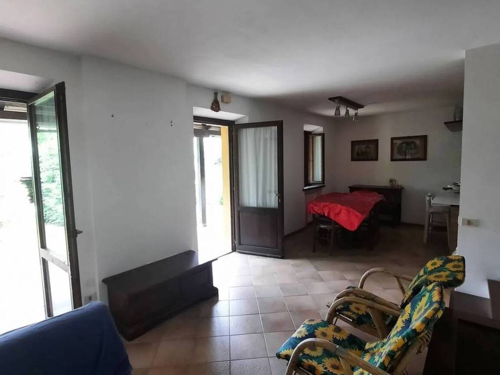 Villa a Cavasso nuovo in Via Martiri Della Libertà, 31 - Foto 3