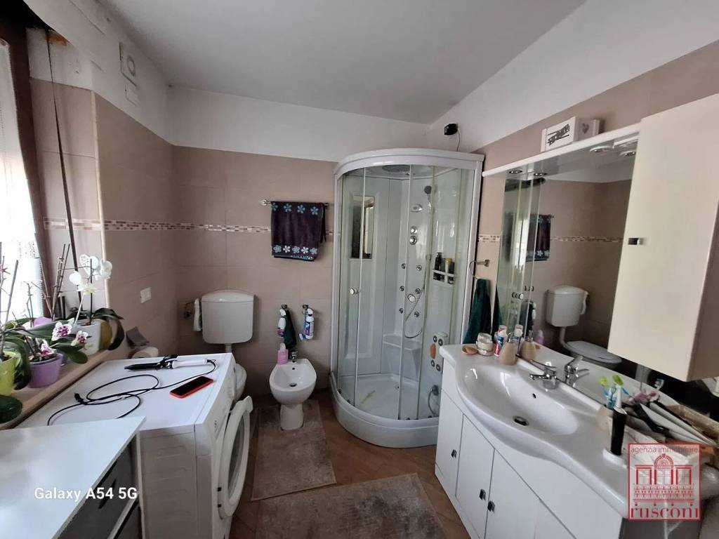 Villa a Maniago in Via Vittorio Veneto - Foto 3