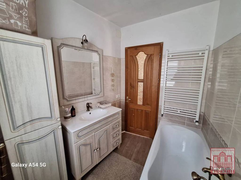 Villa a Maniago in Via Vittorio Veneto - Foto 4