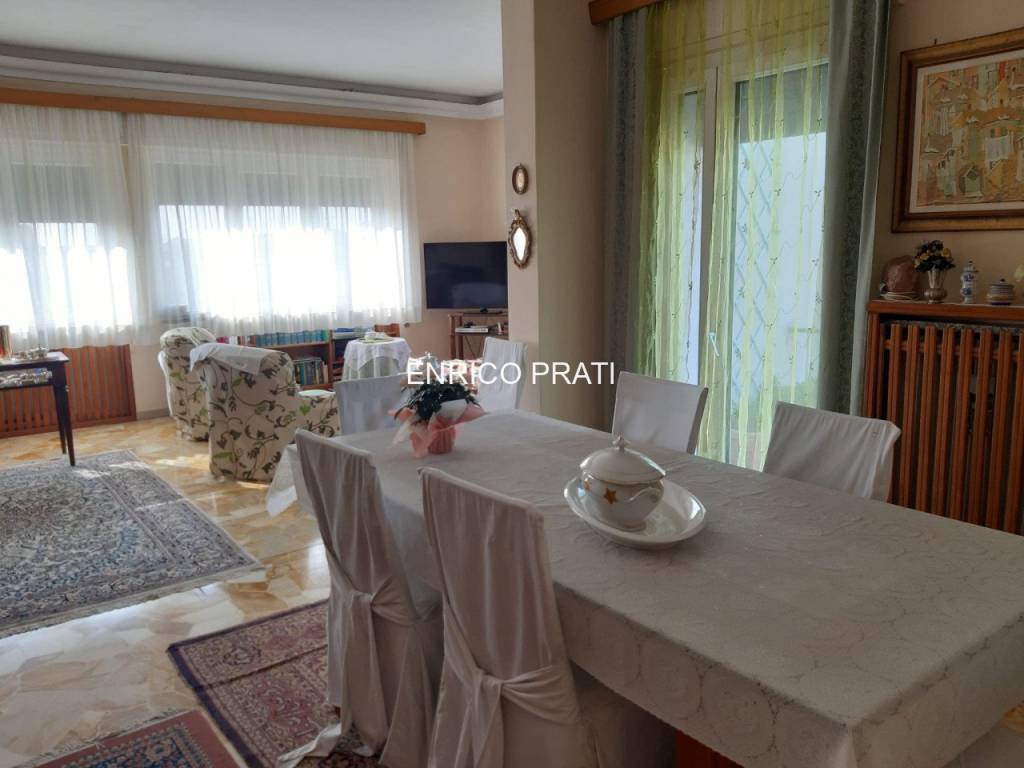 Villa a Bassano del grappa in Via Velo - Foto 2