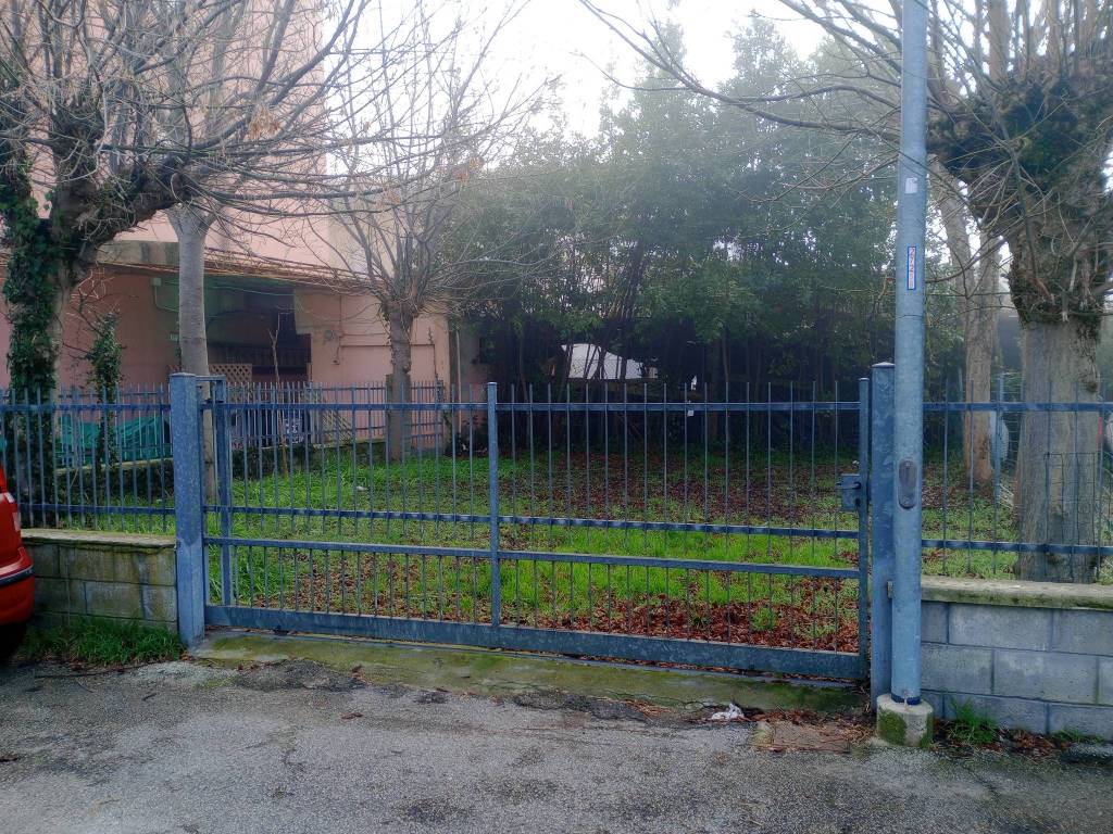 Palazzo / stabile a Rimini - Foto 2