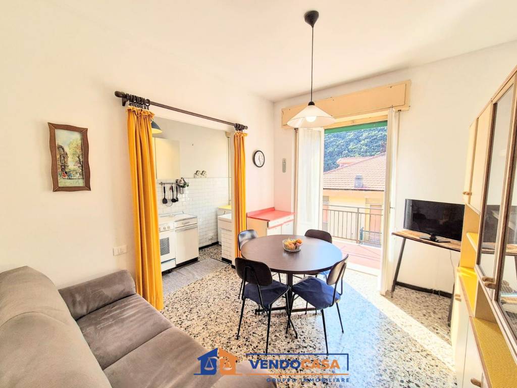 Appartamento a Finale ligure in Via Camillo Sbarbaro - Foto 2