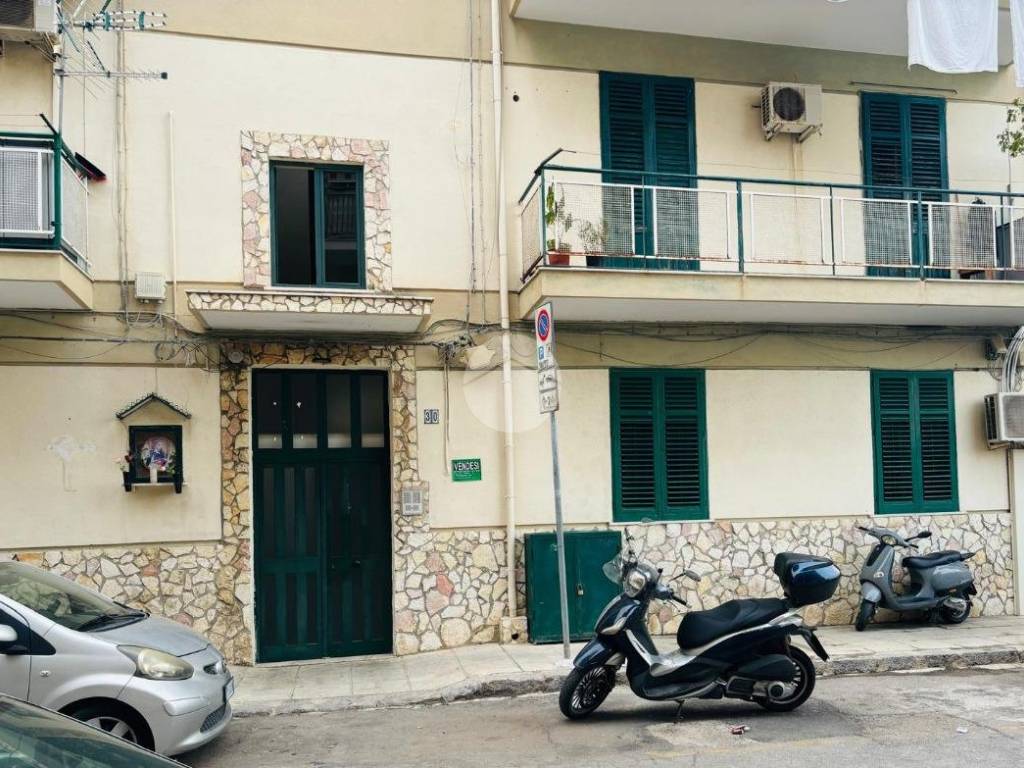 Appartamento a Palermo in Via Francesco Orestano, 30 - Foto 2