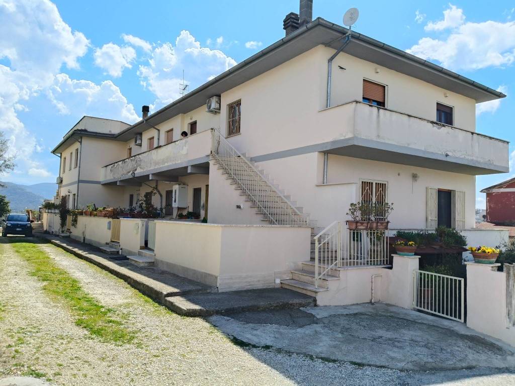 Appartamento a Poggio nativo in Via Giardino, 24 - Foto 2